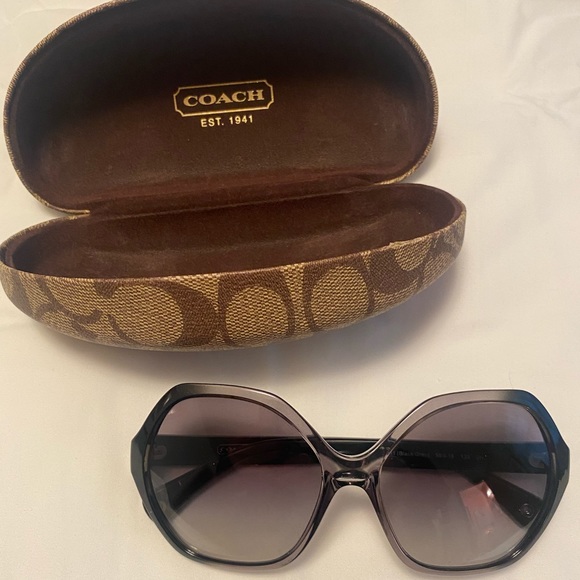 NWOT Coach gray and black sunglasses - Picture 1 of 4